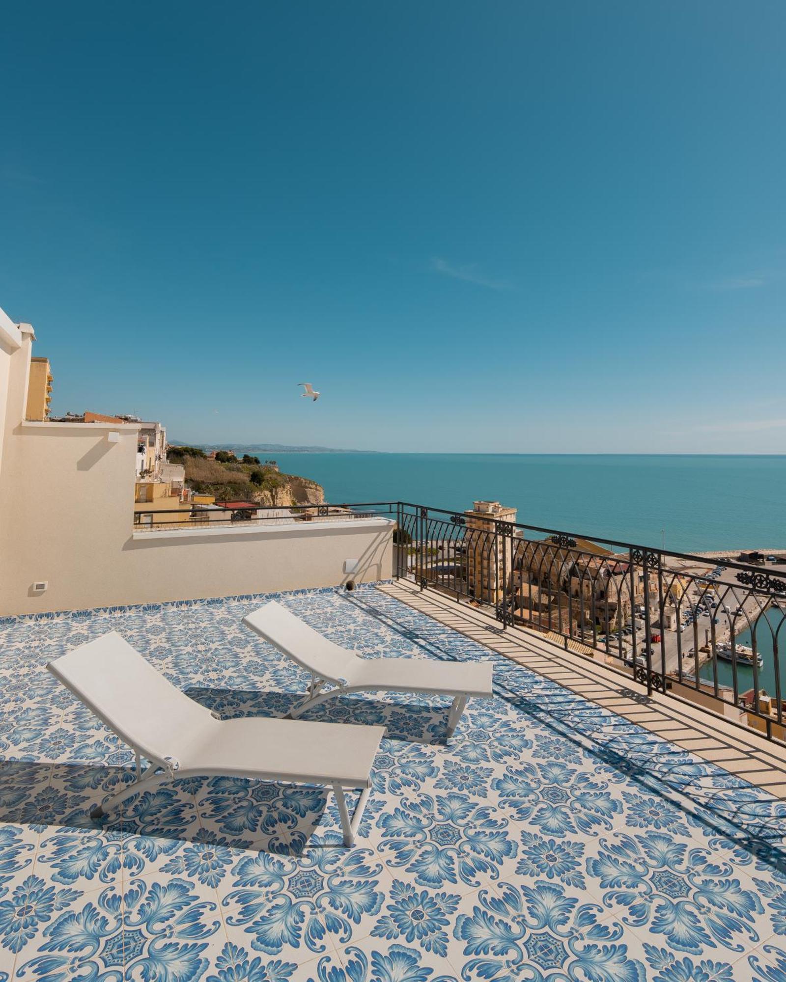 Domus Maris Relais Boutique Hotel 3*